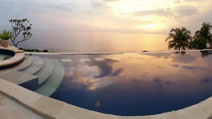 Toyabali-Resort, Boutique Beach Villas Tulamben (Bali)